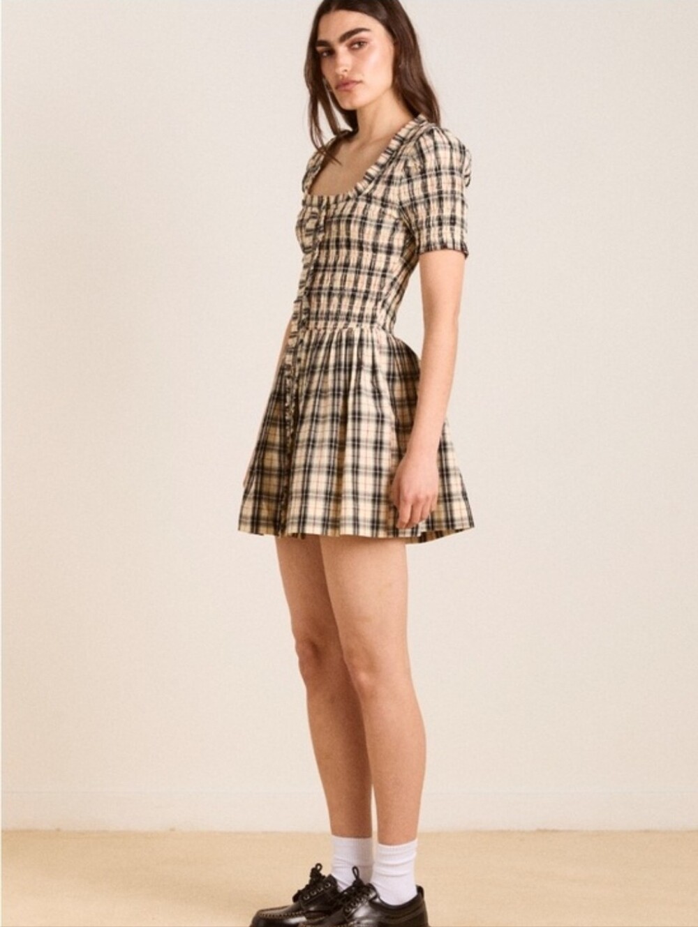 Damson Madder Mansi Short-Sleeve Smocked Mini Dress EU Size 6/ US Size 2 - Picture 4 of 10